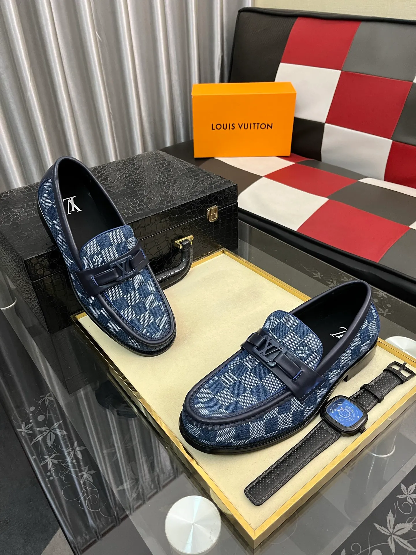 Men's Men's Shoes Men's Men's Shoes 💰520⌚️⌚️[LV] The most popular classic Louis Vuitton leather shoes. Synchronized with the official website, the upper adopts Italian imported upper embossing➕comfortable cowhide lining, fashionable atmosphere, unique brand and unique craftsmanship. Highlighting the hot style of the new year. Stop hesitating, stop wandering, get it now. Code number: 38--44. 2️⃣colors available